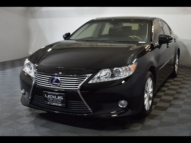 2015 Lexus ES Hybrid 300h