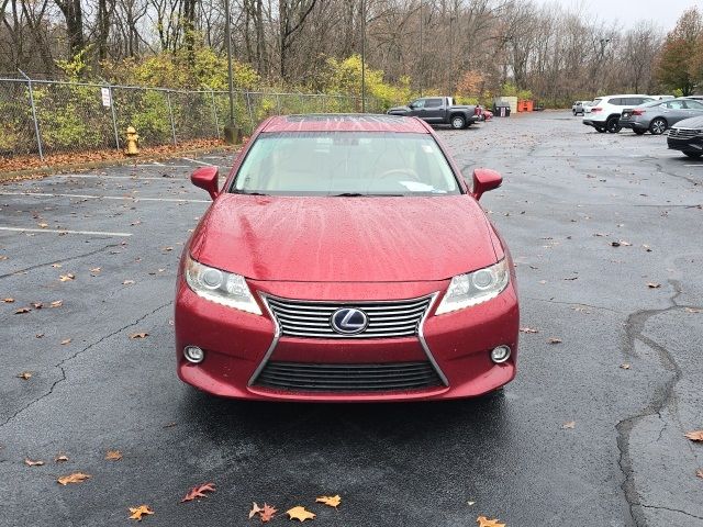 2015 Lexus ES Hybrid 300h