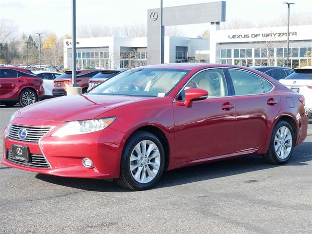 2015 Lexus ES Hybrid 300h