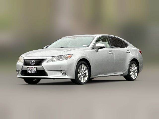 2015 Lexus ES Hybrid 300h