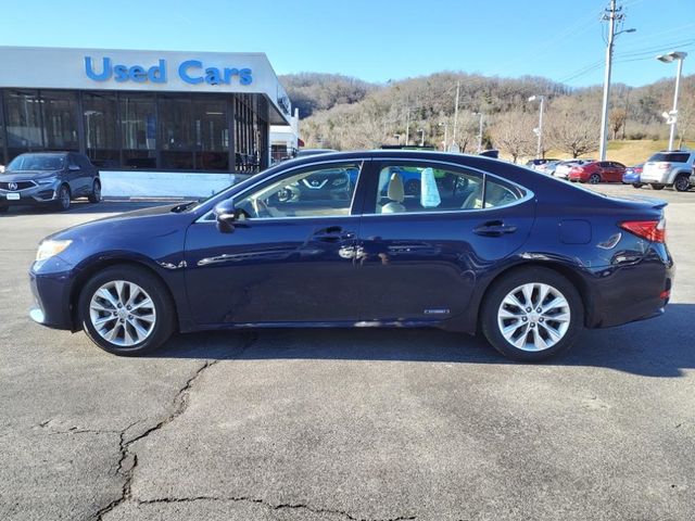 2015 Lexus ES Hybrid 300h