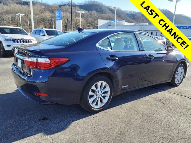 2015 Lexus ES Hybrid 300h