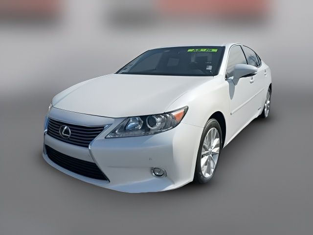 2015 Lexus ES Hybrid 300h