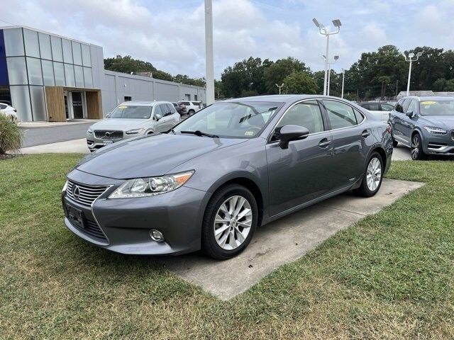 2015 Lexus ES Hybrid 300h