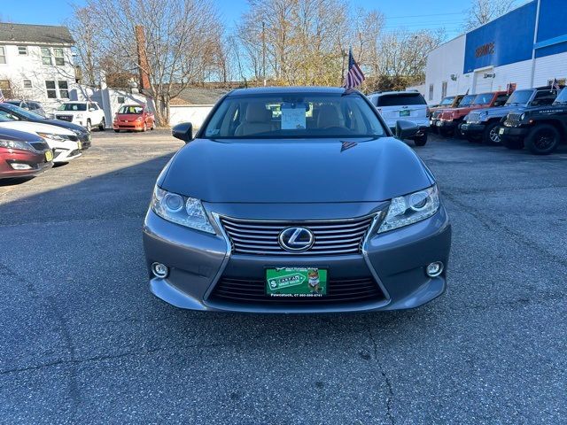 2015 Lexus ES Hybrid 300h