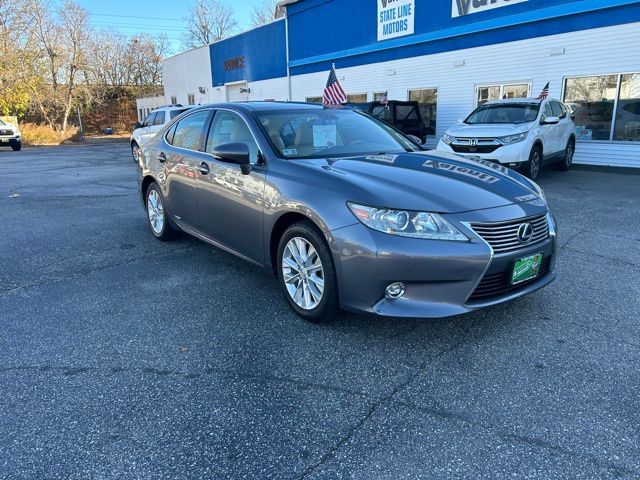 2015 Lexus ES Hybrid 300h