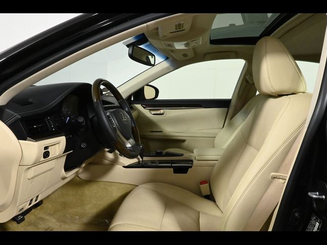 2015 Lexus ES 350 Crafted Line