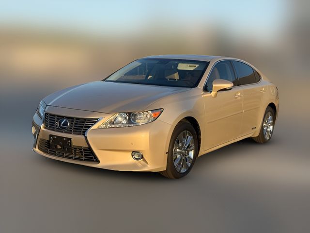 2015 Lexus ES Hybrid 300h