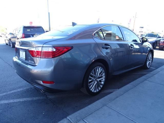 2015 Lexus ES 350 Crafted Line