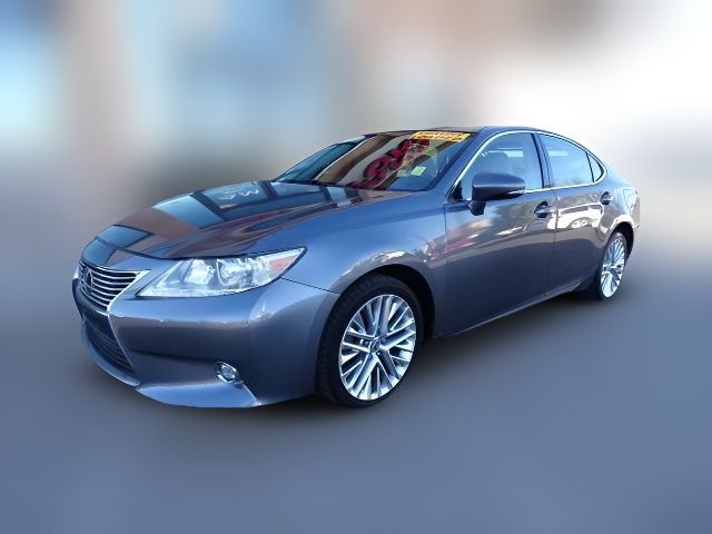 2015 Lexus ES 350 Crafted Line