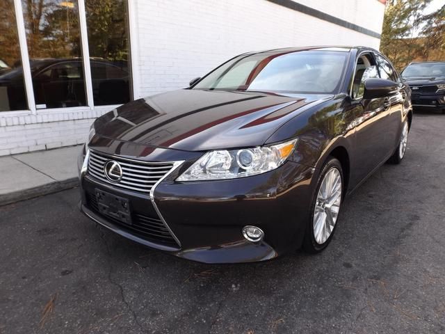 2015 Lexus ES 350 Crafted Line