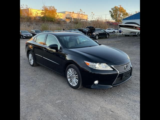 2015 Lexus ES 350 Crafted Line