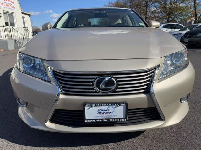 2015 Lexus ES 350 Crafted Line