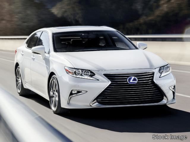 2015 Lexus ES Hybrid 300h