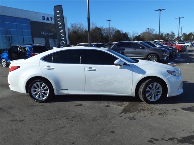 2015 Lexus ES Hybrid 300h