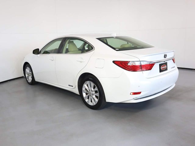 2015 Lexus ES Hybrid 300h