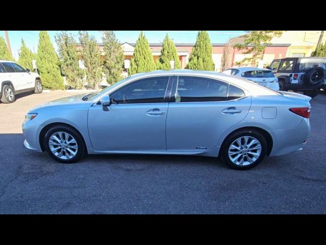 2015 Lexus ES Hybrid 300h