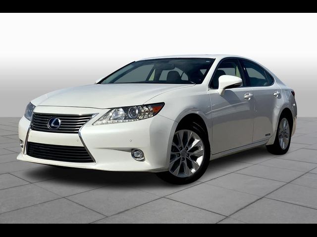 2015 Lexus ES Hybrid 300h