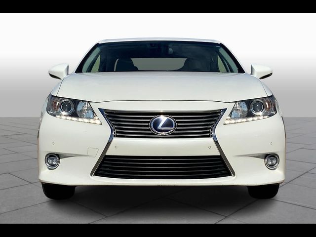 2015 Lexus ES Hybrid 300h