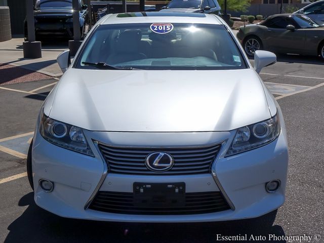 2015 Lexus ES Hybrid 300h