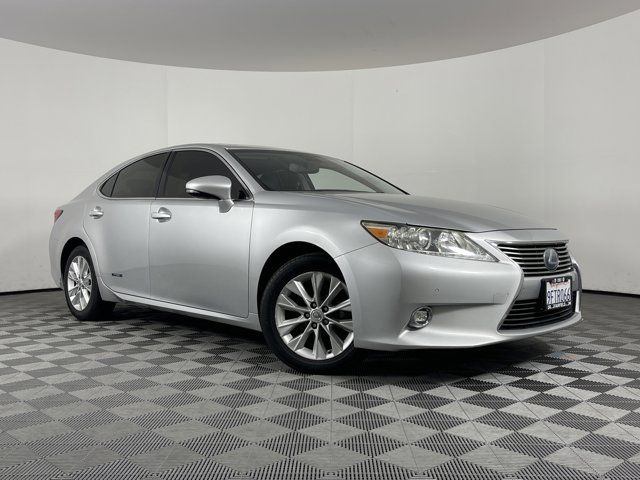 2015 Lexus ES Hybrid 300h