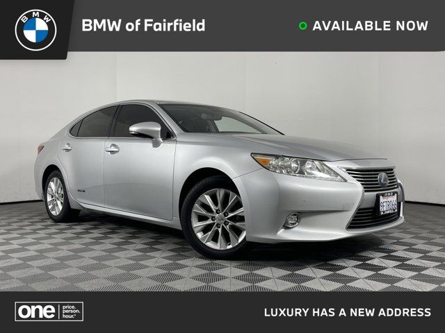 2015 Lexus ES Hybrid 300h