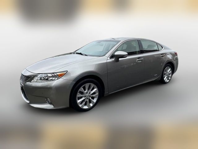 2015 Lexus ES Hybrid 300h