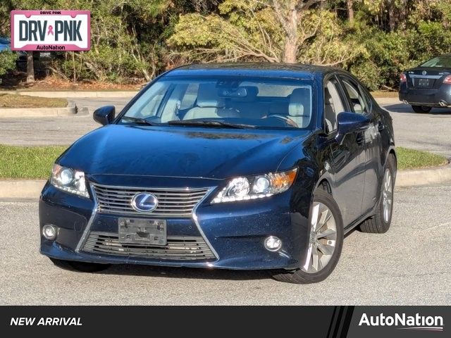 2015 Lexus ES Hybrid 300h