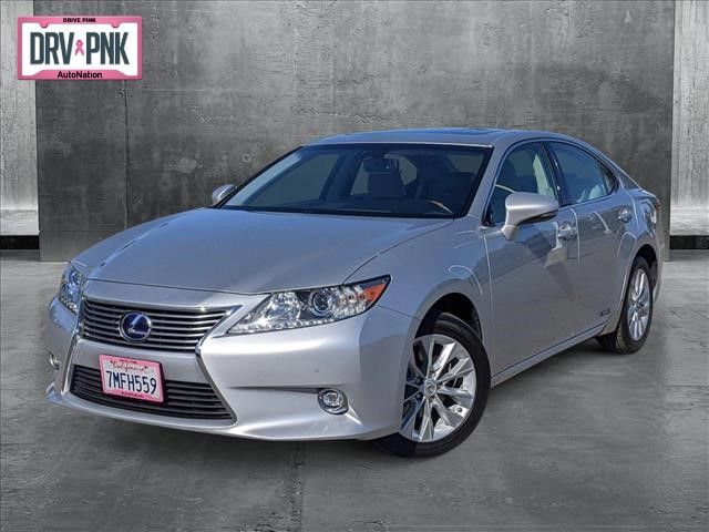 2015 Lexus ES Hybrid 300h