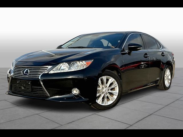 2015 Lexus ES Hybrid 300h