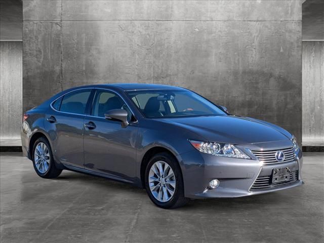 2015 Lexus ES Hybrid 300h