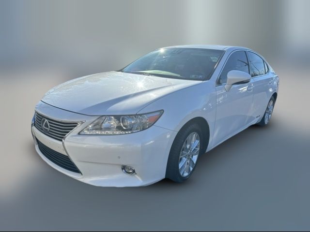 2015 Lexus ES Hybrid 300h