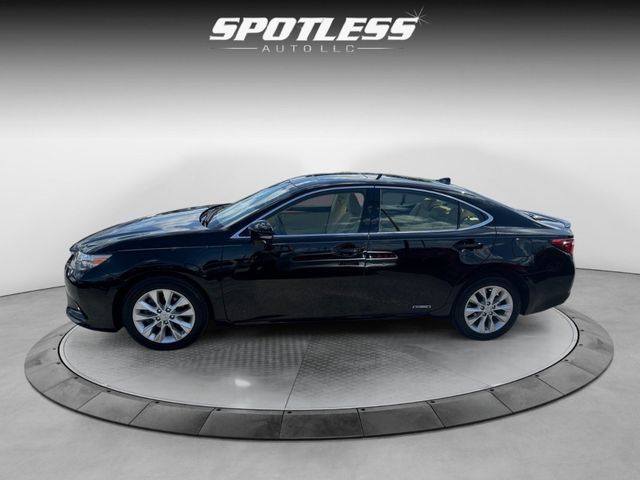 2015 Lexus ES Hybrid 300h