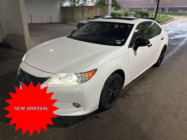 2015 Lexus ES 350 Crafted Line