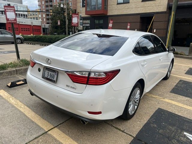 2015 Lexus ES 350 Crafted Line
