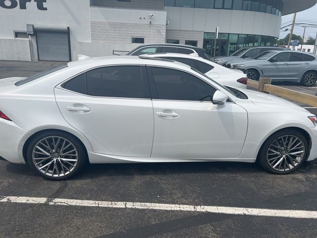 2015 Lexus IS 250