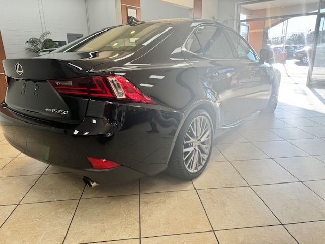 2015 Lexus IS 250