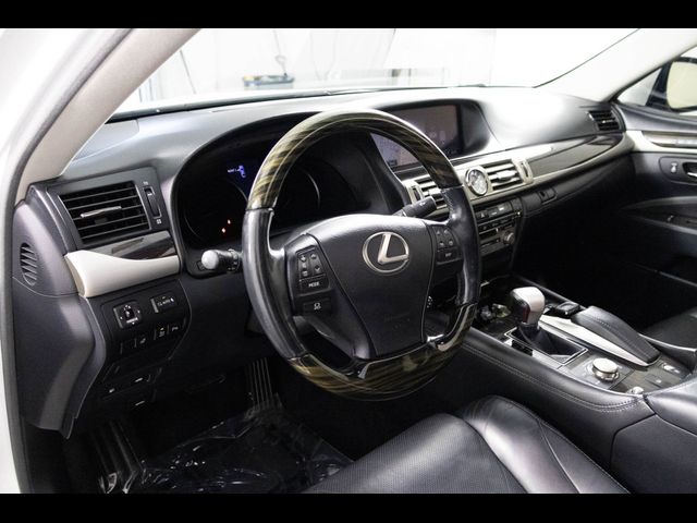 2015 Lexus LS 460