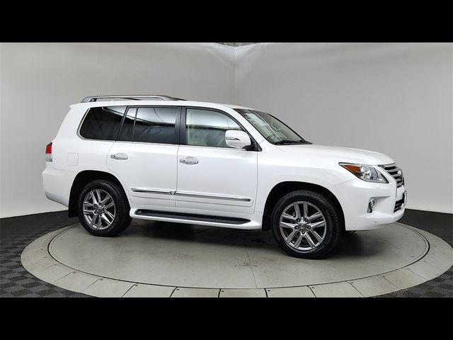 2015 Lexus LX 570