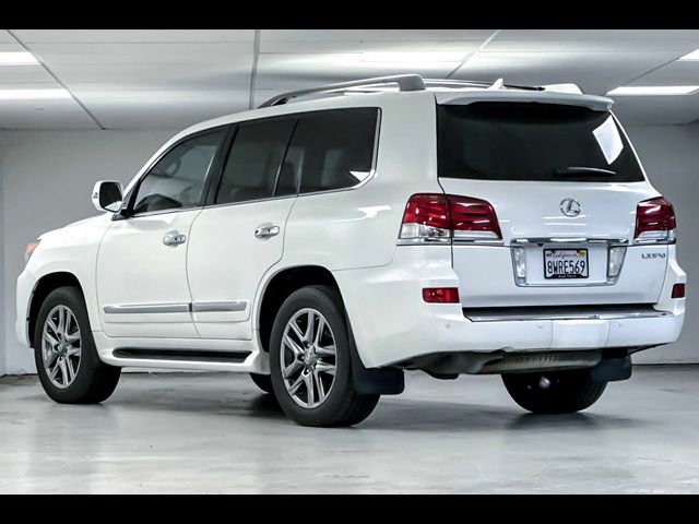 2015 Lexus LX 570