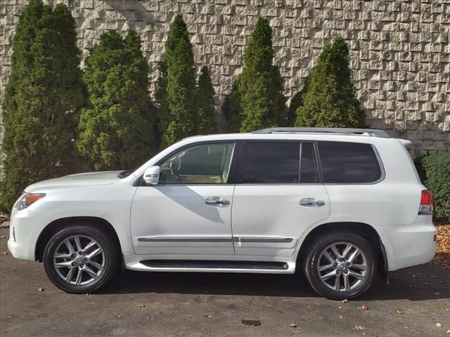 2015 Lexus LX 570