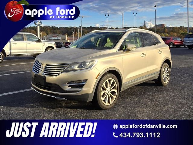 2015 Lincoln MKC Base