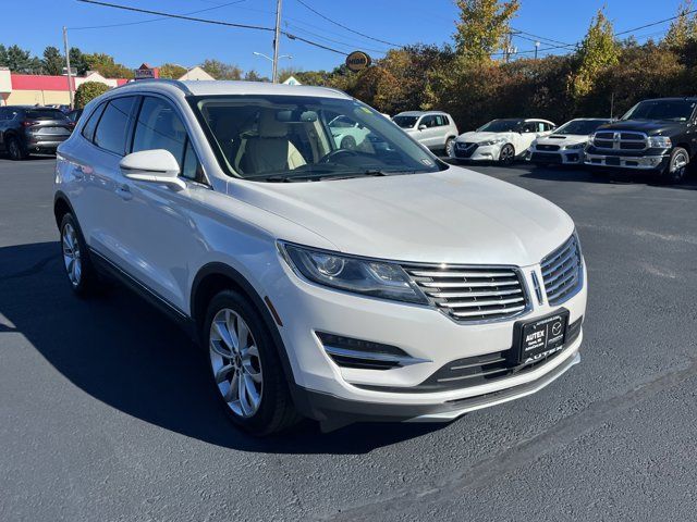 2015 Lincoln MKC Base