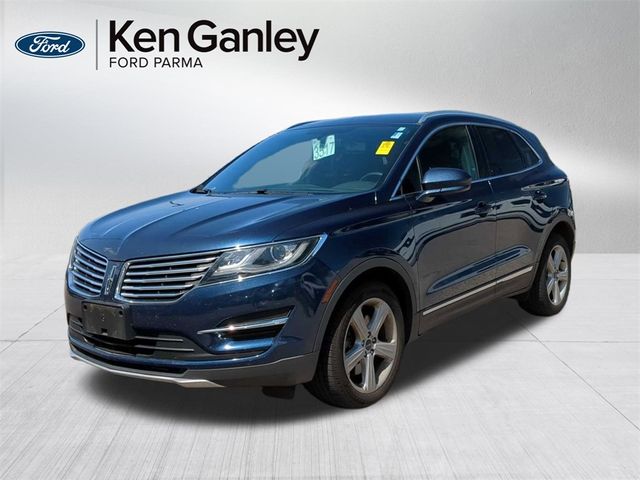 2015 Lincoln MKC Base