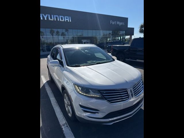 2015 Lincoln MKC Base