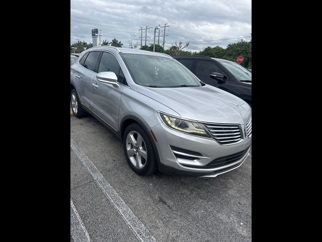 2015 Lincoln MKC Base