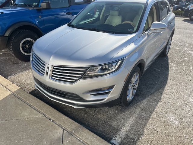 2015 Lincoln MKC Base