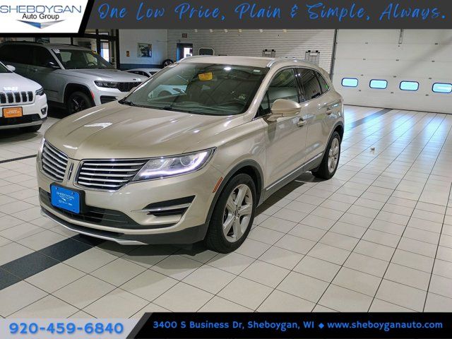 2015 Lincoln MKC Base