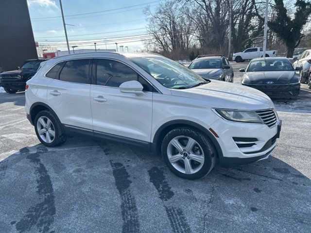 2015 Lincoln MKC Base