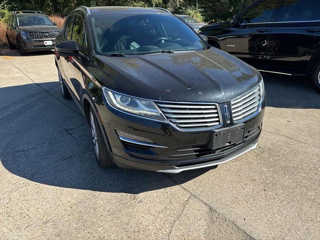 2015 Lincoln MKC Base